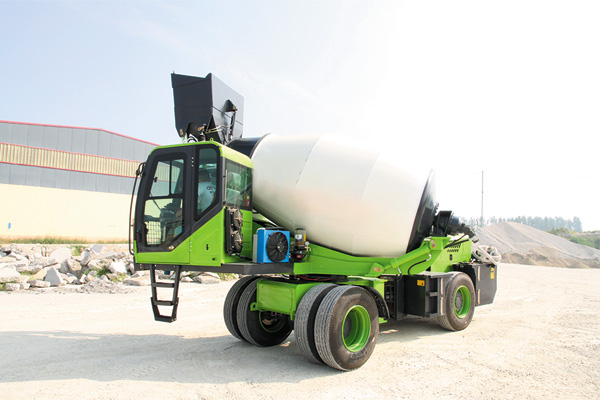 self-loading concrete mixer truck